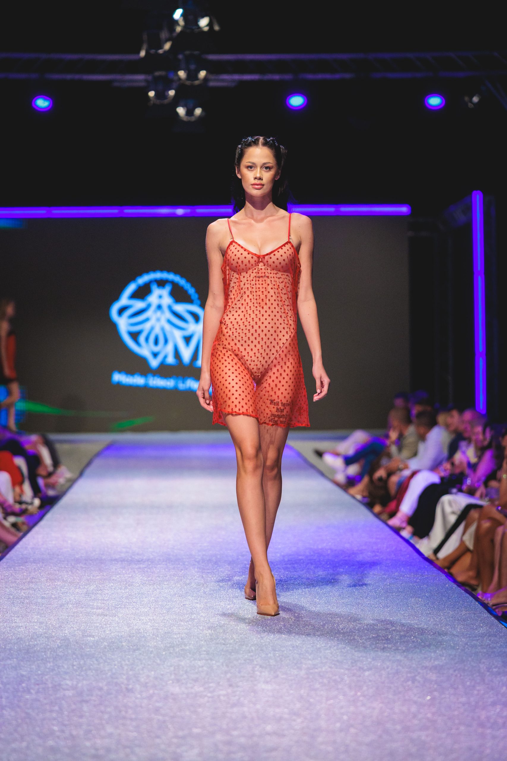 2026-08-15 – Catwalk 2 – 35