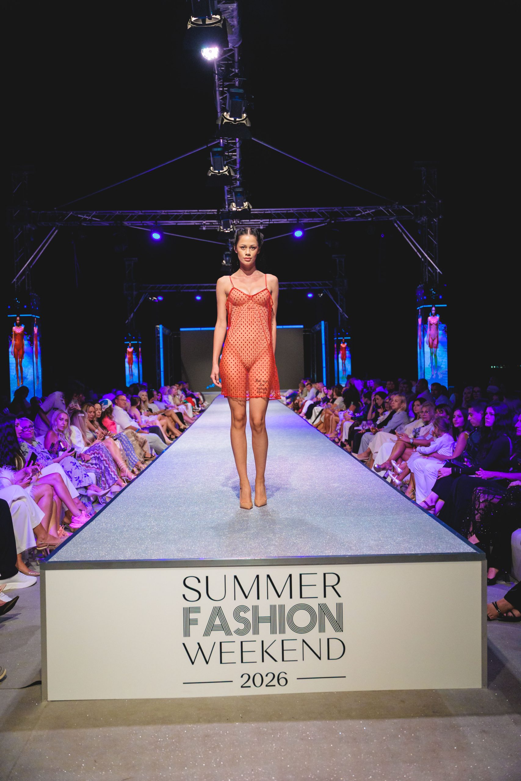 2026-08-15 – Catwalk 2 – 38